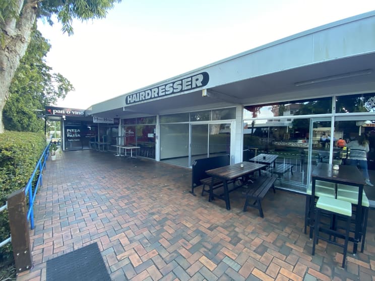 Click to view all images 2/50 Landsborough Parade Golden Beach QLD 4551 - Image 2