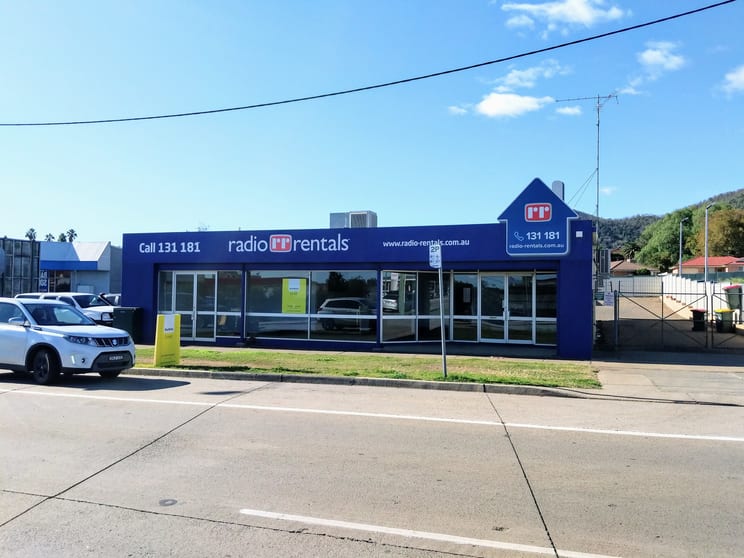 Click to view all images 194 Marius Street Tamworth NSW 2340 - Image 2