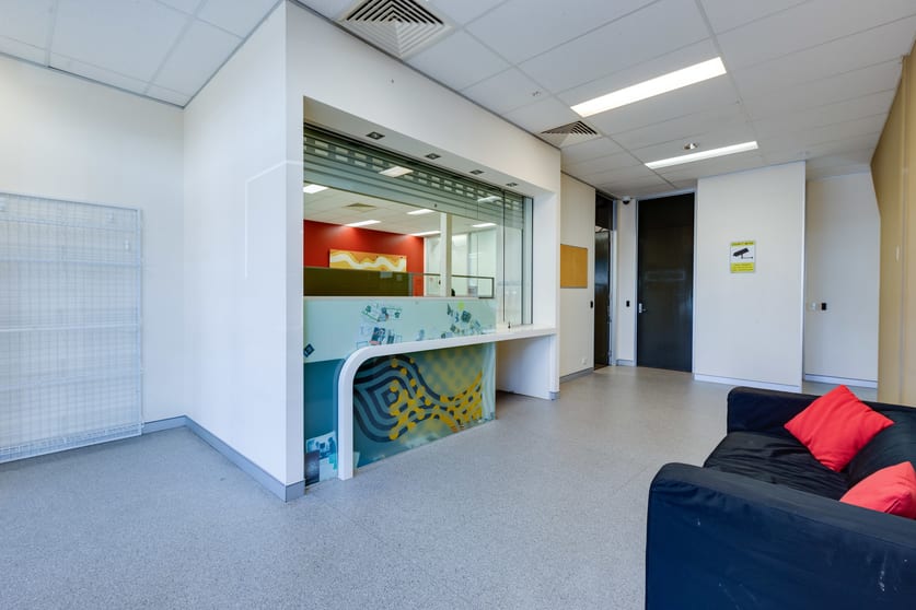 Click to view all images Ground Floor/137 Bloomfield Street Cleveland QLD 4163 - Image 2
