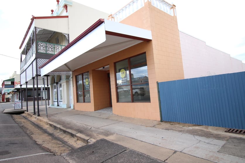 Click to view all images 54 Mosman Street Charters Towers City QLD 4820 - Image 2