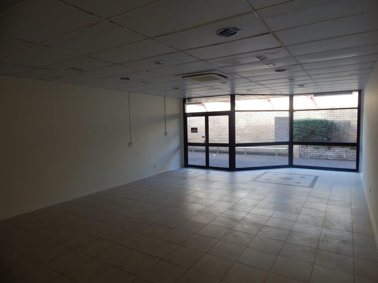 Click to view all images 3/24 WILLIAM STREET Raymond Terrace NSW 2324 - Image 3