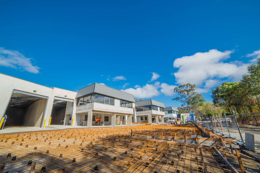 Click to view all images 1 - 9 Kite Street Emu Plains NSW 2750 - Image 2