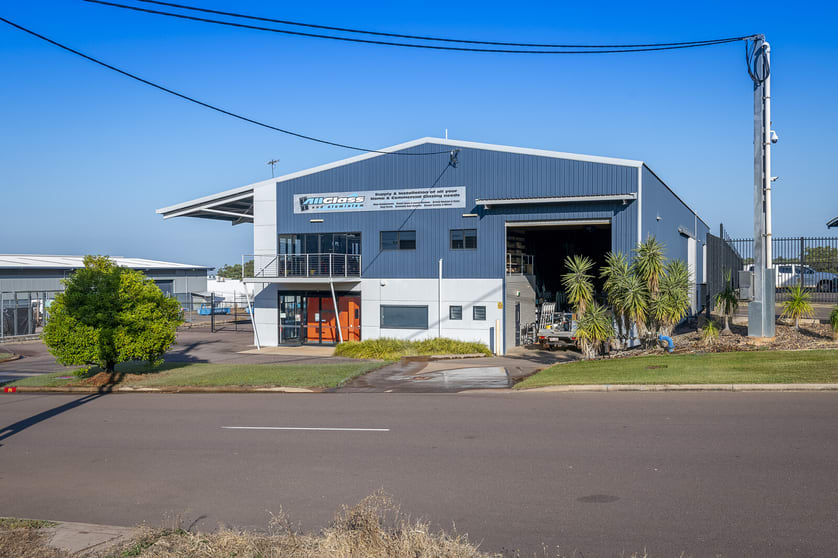 Click to view all images 14 Mel Road Berrimah NT 0828 - Image 2