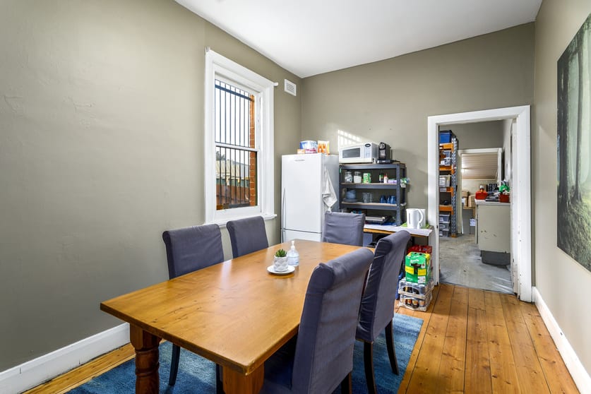 Click to view all images 98 Canterbury Road Canterbury VIC 3126 - Image 2