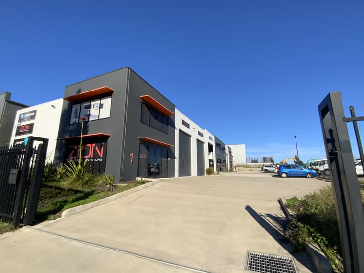 Click to view all images Unit 3, 17 Templar Place Bennetts Green NSW 2290 - Image 3