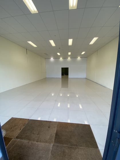 Click to view all images 3/5 Caloundra Road Clarkson WA 6030 - Image 2