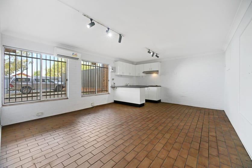 Click to view all images 9 Hugh Street Belmore NSW 2192 - Image 3