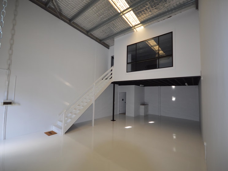 Click to view all images Burleigh Heads QLD 4220 - Image 2