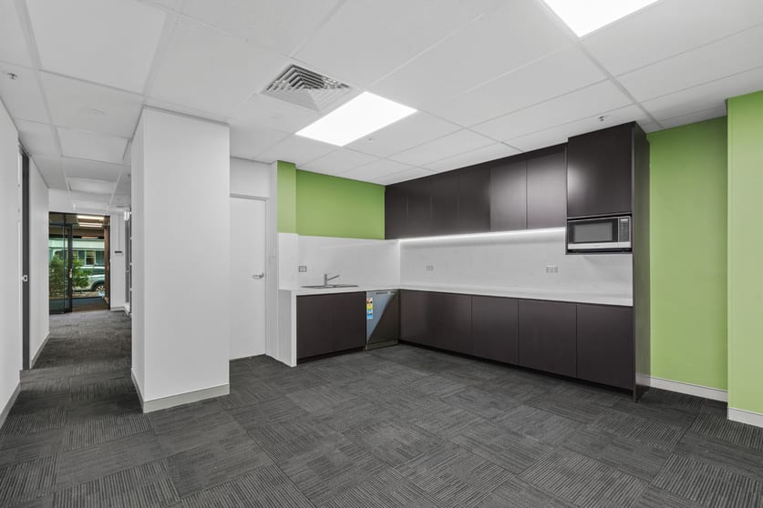 Click to view all images North Sydney NSW 2060 - Image 3