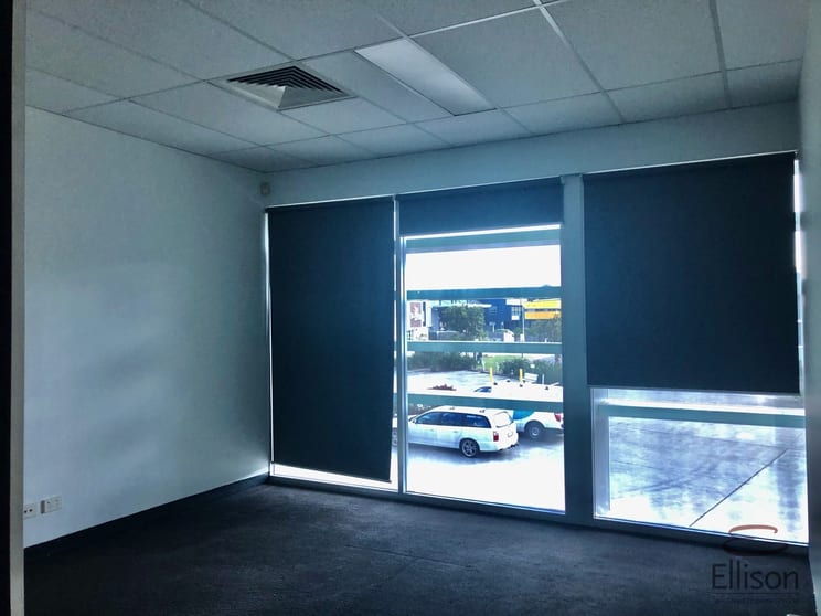 Click to view all images 5/3-19 University Drive Meadowbrook QLD 4131 - Image 2