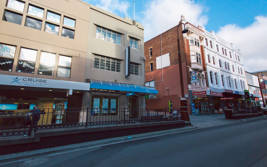 Click to view all images 2/130 Collins Street Hobart TAS 7000 - Image 1