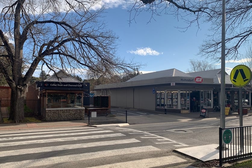 Click to view all images Shop 1/13-15 Mount Barker Road Hahndorf SA 5245 - Image 3