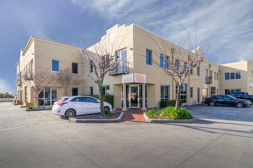 Click to view all images 10/10 Gladstone Road Castle Hill NSW 2154 - Image 1