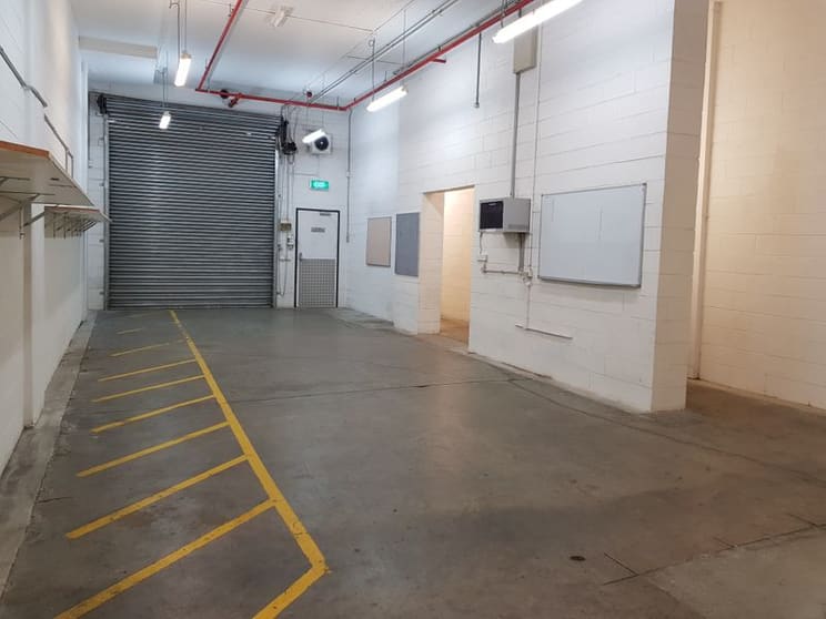 Click to view all images WHSE 4/23 Gipps Street Collingwood VIC 3066 - Image 2