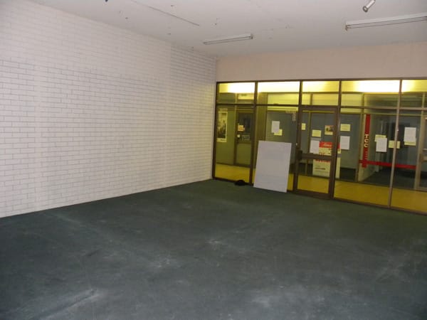 Click to view all images 2a/10 Orient Street Batemans Bay NSW 2536 - Image 3