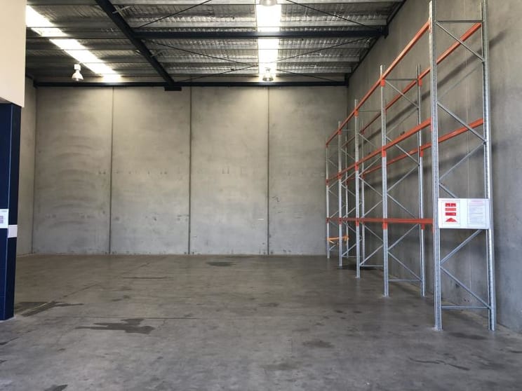Click to view all images Unit 22/25-33 Alfred Road Chipping Norton NSW 2170 - Image 2