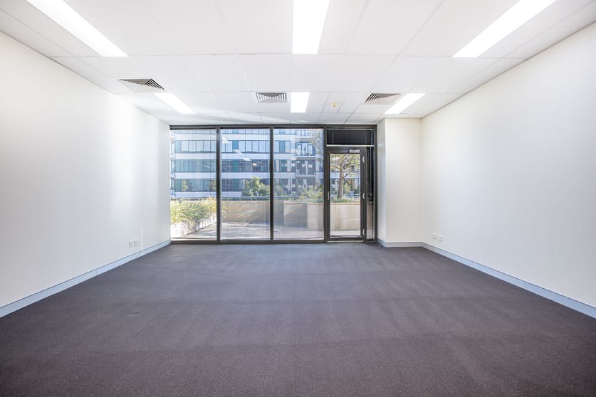Click to view all images B1.09/20 Lexington Drive Bella Vista NSW 2153 - Image 3