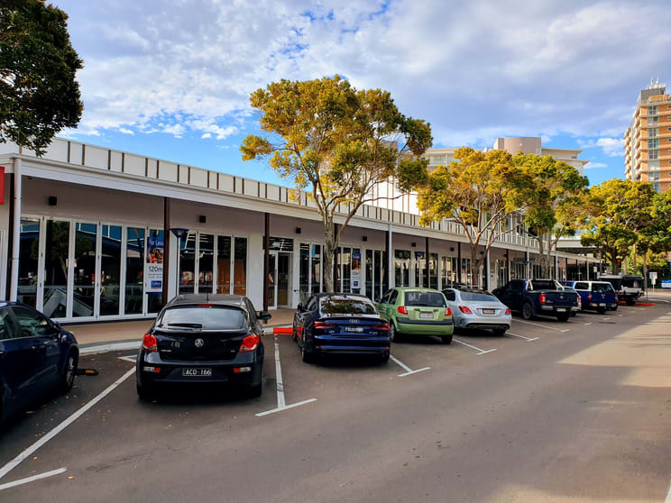 Click to view all images 2/1-5 Ocean Street Maroochydore QLD 4558 - Image 2