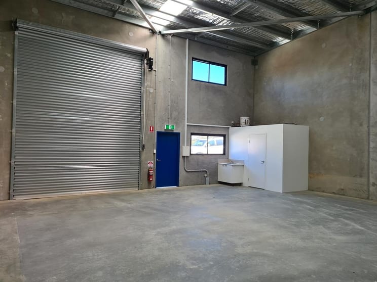 Click to view all images Unit 30/17 Old Dairy Close Moss Vale NSW 2577 - Image 3