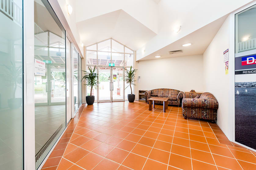 Click to view all images 9A/550 Canning Highway Attadale WA 6156 - Image 3