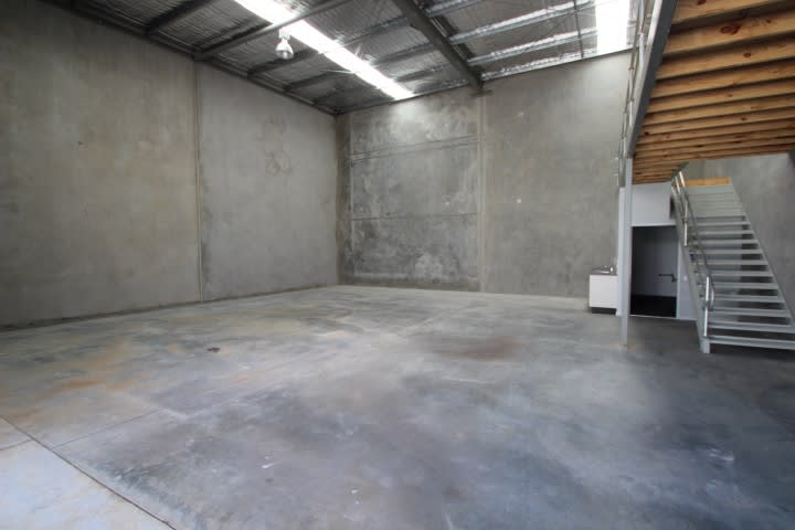 Click to view all images 8/50 Montague Street North Wollongong NSW 2500 - Image 2