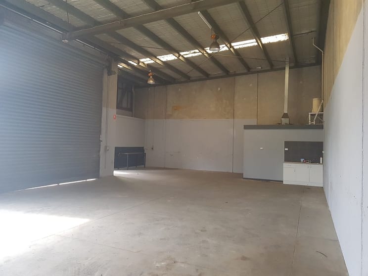 Click to view all images 31 Amcor Way Campbellfield VIC 3061 - Image 2
