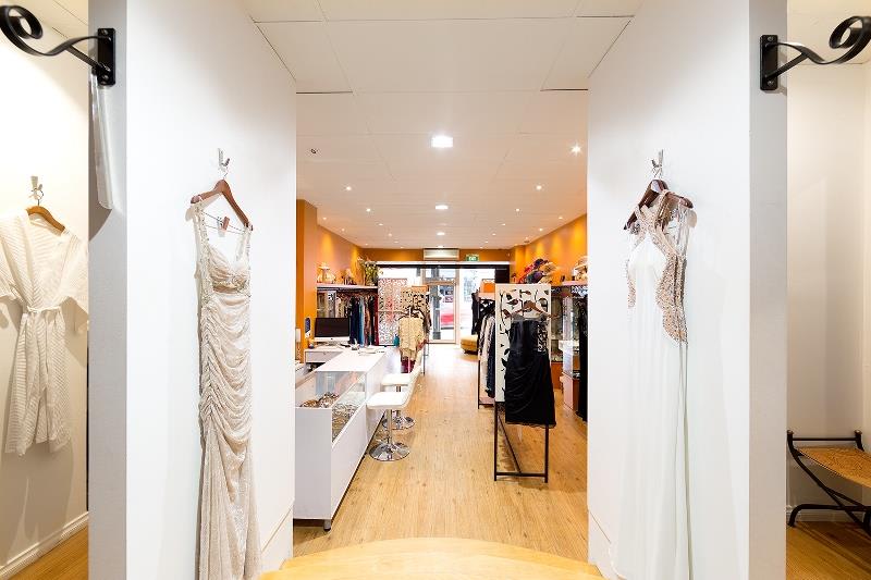 Click to view all images 744 Burke Road Camberwell VIC 3124 - Image 3