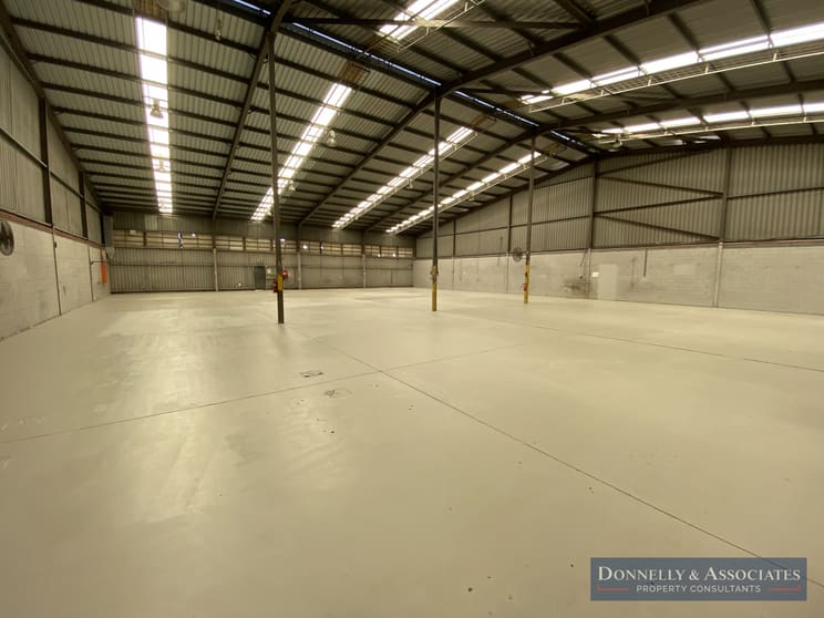 Click to view all images Unit 2/12-42 Archimedes Street Darra QLD 4076 - Image 3