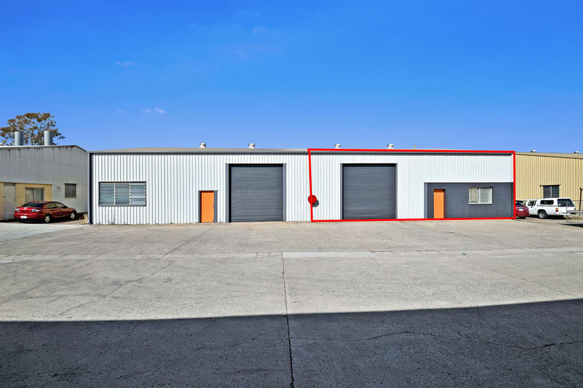 Click to view all images 7A/37-41 Spine Street Sumner QLD 4074 - Image 1