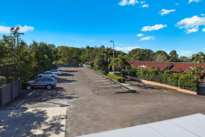 Click to view all images Suite 5/80-82 Blackall Terrace Nambour QLD 4560 - Image 1