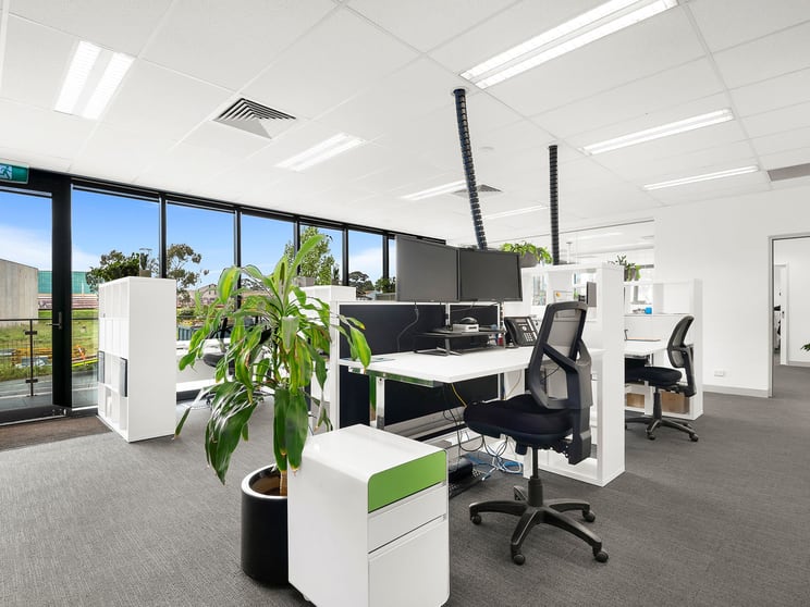 Click to view all images 7 & 8/31 Redland Drive Vermont VIC 3133 - Image 1