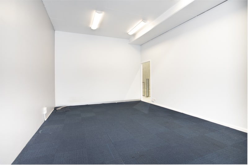 Click to view all images 22/252 New Line Road Dural NSW 2158 - Image 2