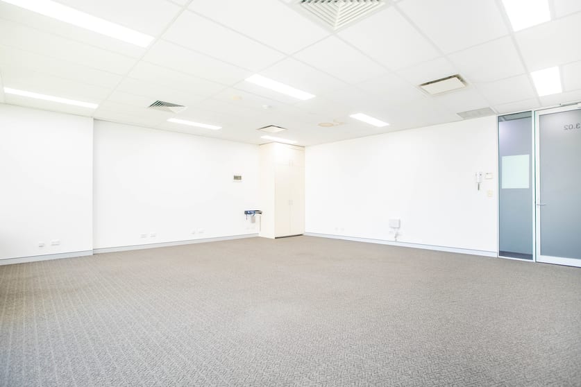 Click to view all images 3.02/29-31 Lexington Drive Bella Vista NSW 2153 - Image 2