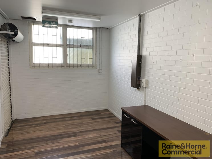 Click to view all images 5/508 South Pine Road Everton Park QLD 4053 - Image 3