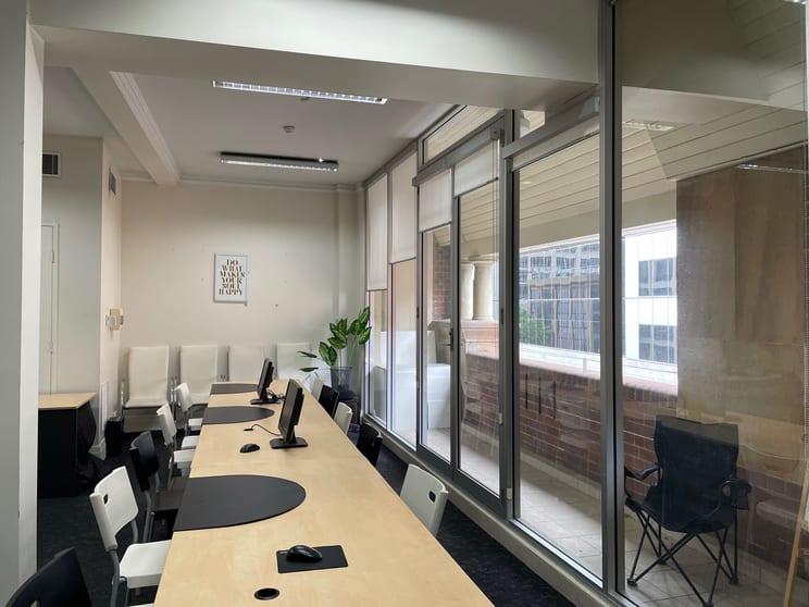 Click to view all images 14H/325 Pitt Street Sydney NSW 2000 - Image 2