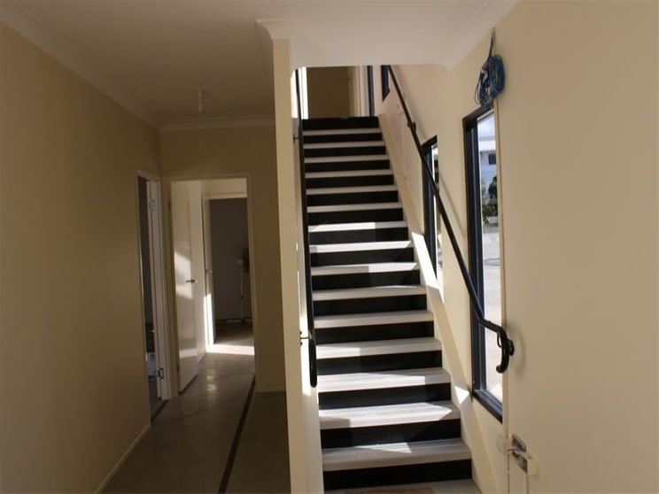 Click to view all images 10/37 Blanck Street Ormeau QLD 4208 - Image 3