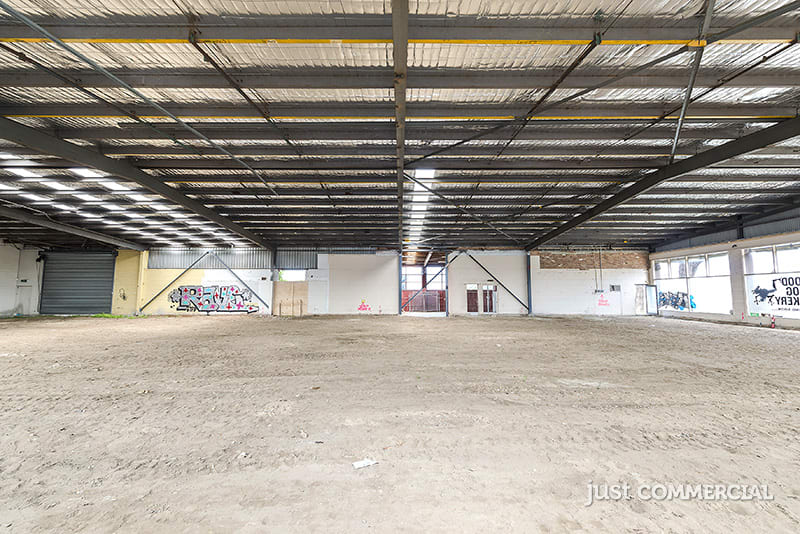 Click to view all images 238 Chesterville Road Moorabbin VIC 3189 - Image 3