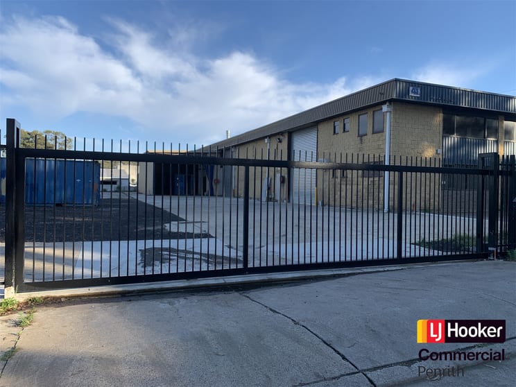Click to view all images Riverstone NSW 2765 - Image 2