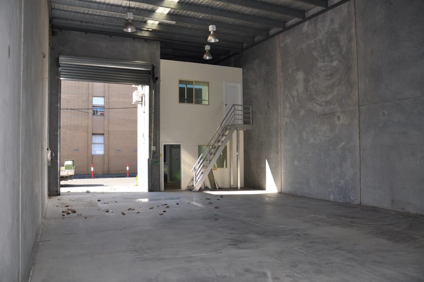 Click to view all images 104 Green Street Richmond VIC 3121 - Image 2