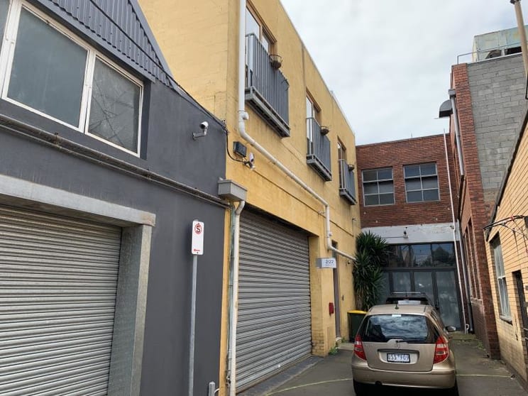 Click to view all images Unit 2/22 Boundary St South Melbourne VIC 3205 - Image 1