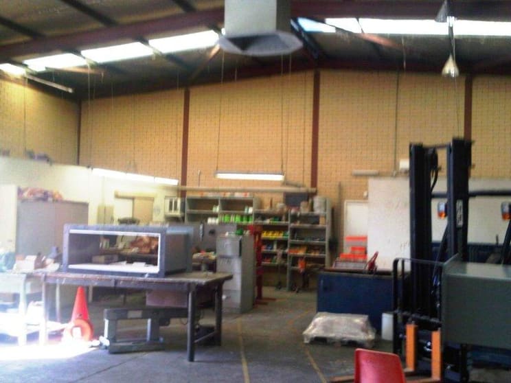 Click to view all images Unit1, 34 Ledgar Road Balcatta WA 6021 - Image 2