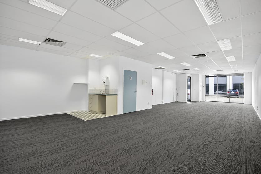 Click to view all images 4A/475 Blackburn Road Mount Waverley VIC 3149 - Image 1