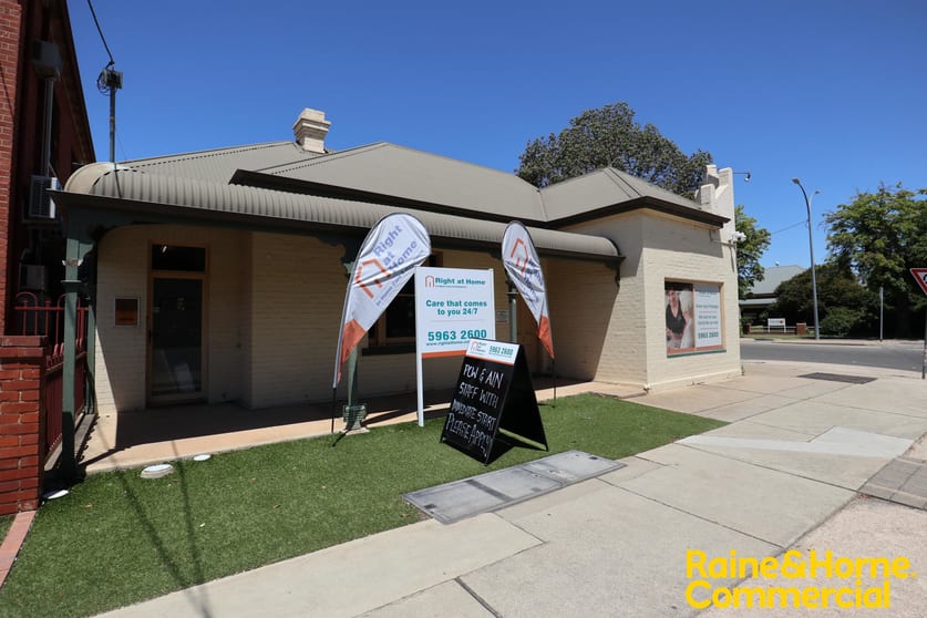 Click to view all images 1-2/94 Morgan Street (Cnr Peter) Wagga Wagga NSW 2650 - Image 2