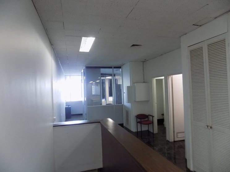 Click to view all images Level 1 / 155 Poath Road Murrumbeena VIC 3163 - Image 3