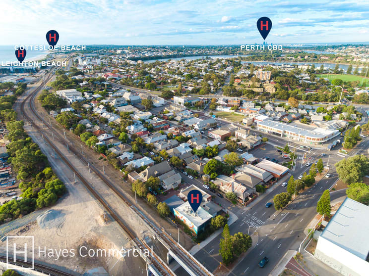 Click to view all images 1D Pearse Street North Fremantle WA 6159 - Image 3