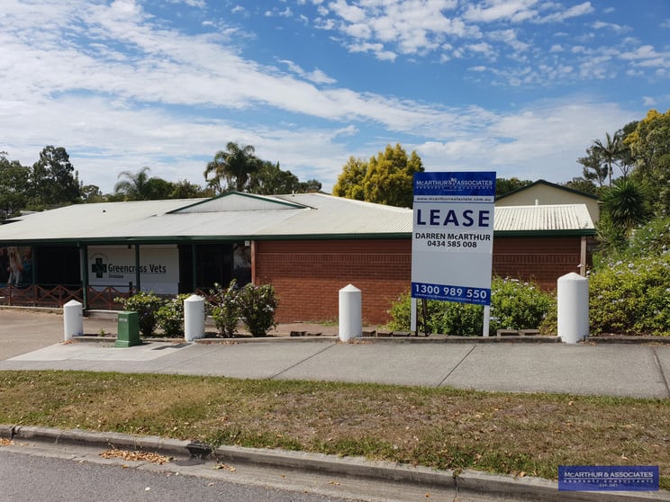 Click to view all images Mount Ommaney QLD 4074 - Image 2