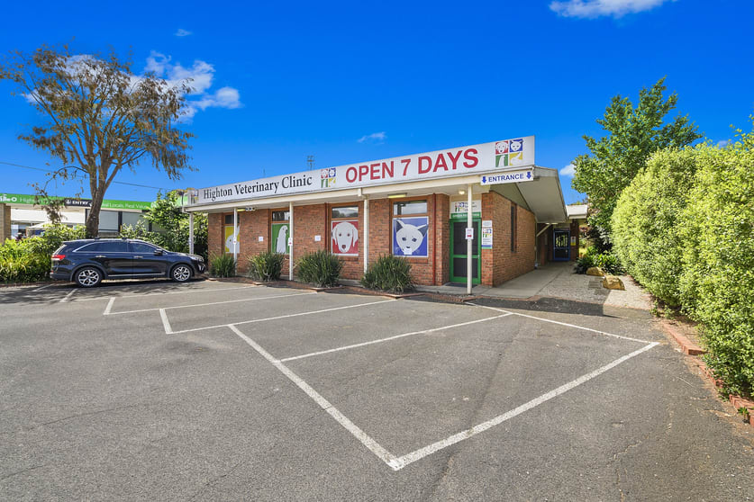 Click to view all images 88 Barrabool Road Highton VIC 3216 - Image 1