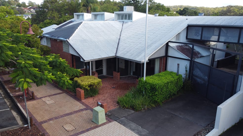 Click to view all images 4/9 Lavelle Street Nerang QLD 4211 - Image 3