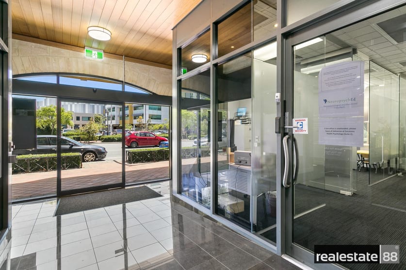 Click to view all images 1/415 Roberts Road Subiaco WA 6008 - Image 3