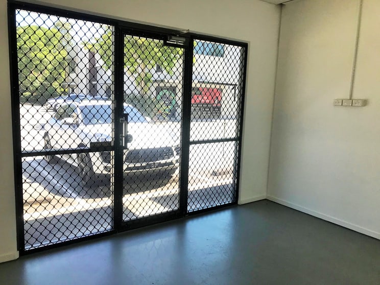 Click to view all images Unit 10/170 North Rd Underwood QLD 4119 - Image 3
